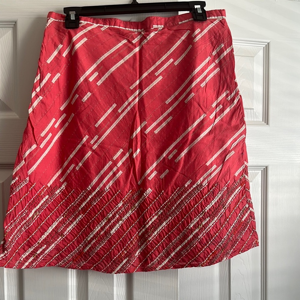 Coral A-Line Knee-Length Skirt for Casual Wear